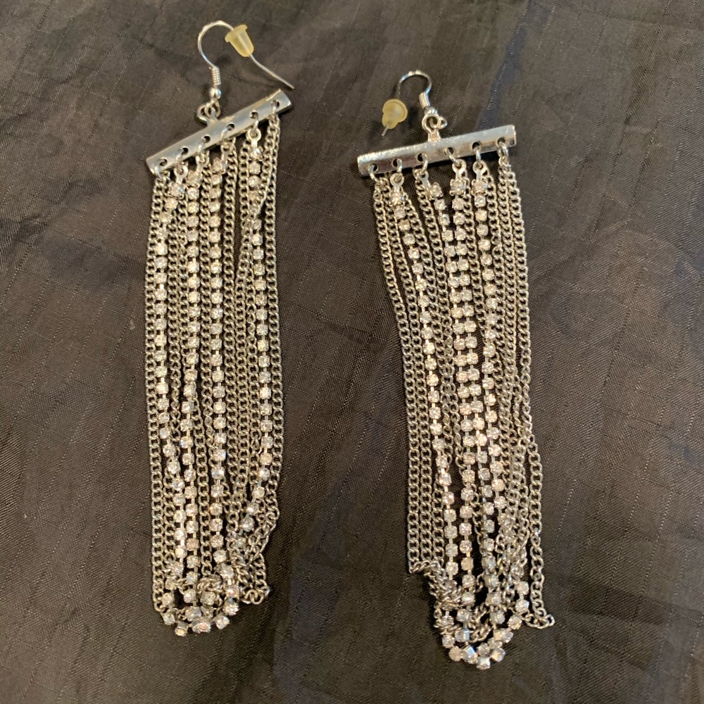 Chandelier earrings